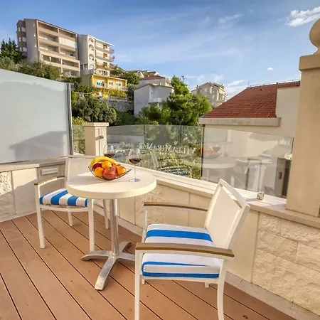 Miramar 4* Omiš