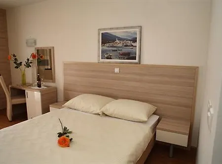 Miramar Hotell Omiš