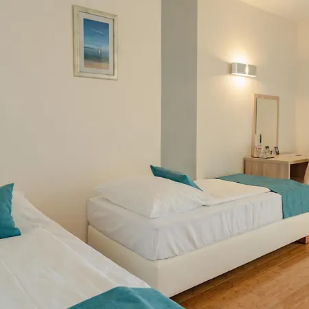 Hotell Miramar 4*