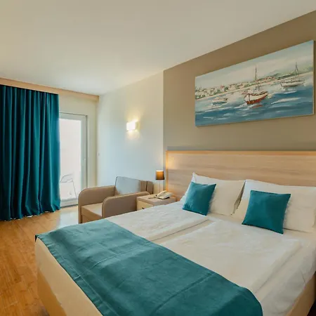 Hotell Miramar Omiš