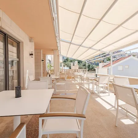 Miramar 4* Omiš