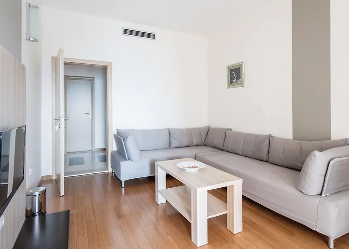 Ξενοδοχείο Miramar Omiš