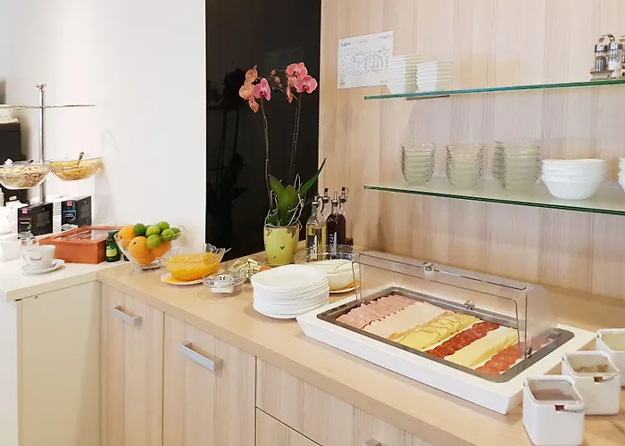 Miramar Ξενοδοχείο 4*