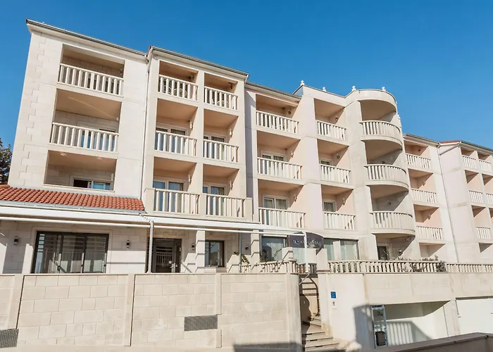 فندق Miramar