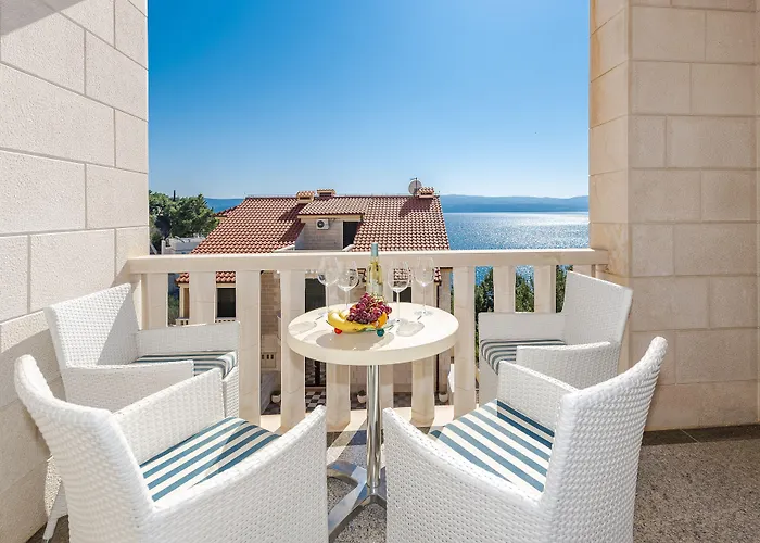 Miramar Ξενοδοχείο Omiš