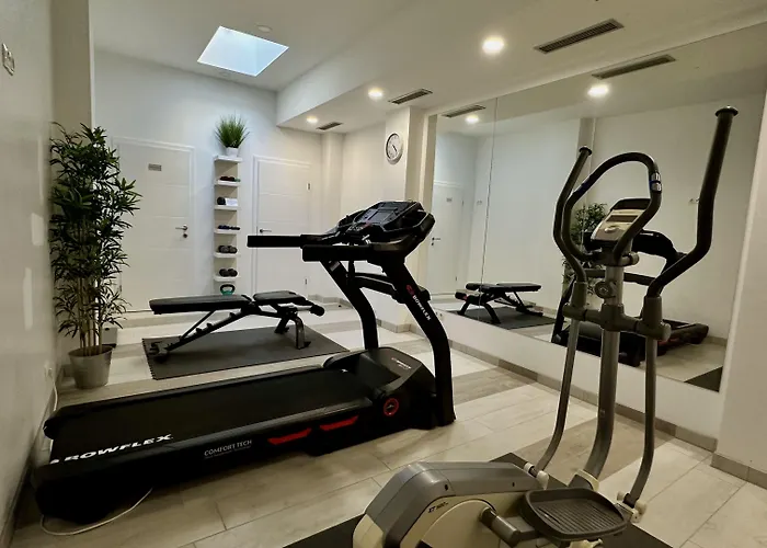 Ξενοδοχείο Miramar 4*